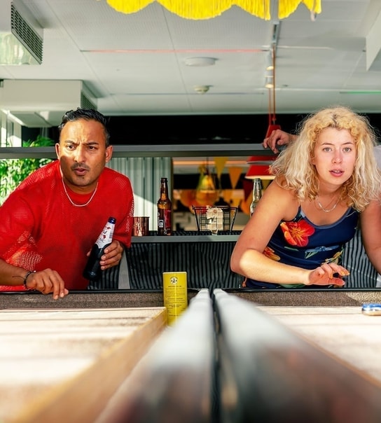 Shuffleboard + Burgermenu - Indre By