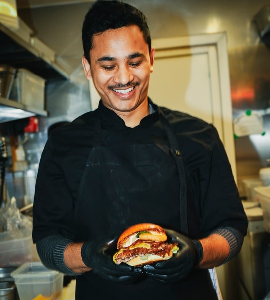 Valgfri Burger + Jolly Sodavand @ Pops Diner - Byens Bedste Burger under Buen
