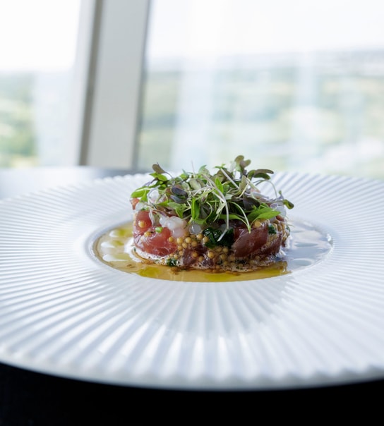 6-Retters Aftenmenu - Oplev "Rejsen" på SUKAIBA