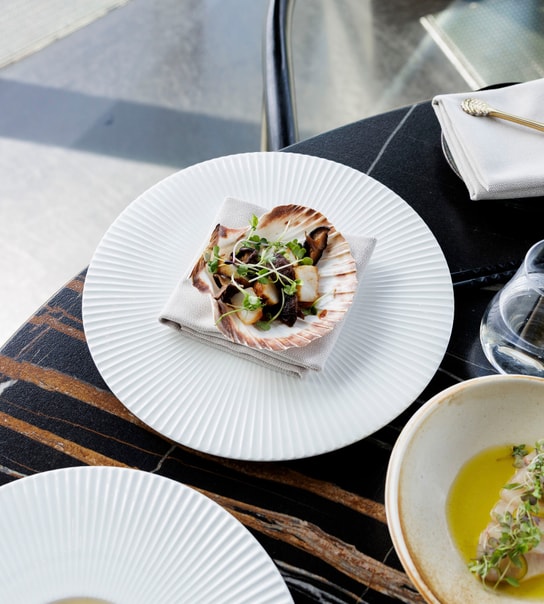 6-Retters Aftenmenu - Oplev "Rejsen" på SUKAIBA