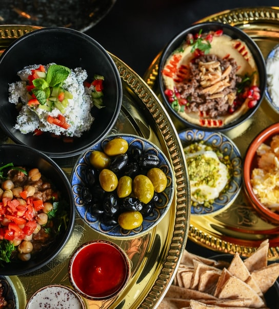 Stor & Autentisk Brunchmenu - L'Oriental Dining Club