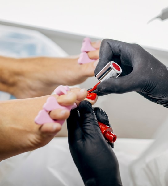 Manicure & pedicure med eller uden Shellac - Beauty Body