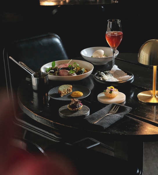 Aftenmenu hos Restaurant Rebel - Anbefalet i Michelin-guiden på 13. år