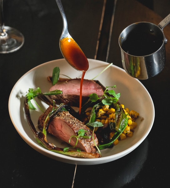 Aftenmenu hos Restaurant Rebel - Anbefalet i Michelin-guiden på 13. år