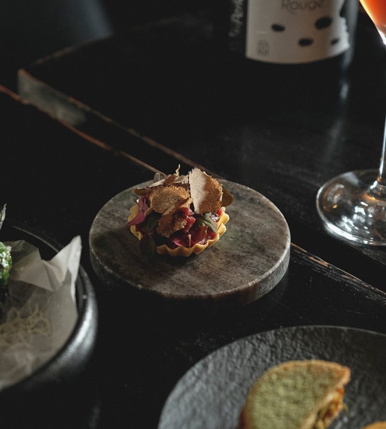 Aftenmenu hos Restaurant Rebel - Anbefalet i Michelin-guiden på 13. år