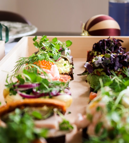 NYHED: ½ PRIS på de nye "Halve"-Smørrebrødsvidundere fra Danish Minies