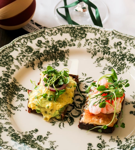NYHED: ½ PRIS på de nye "Halve"-Smørrebrødsvidundere fra Danish Minies