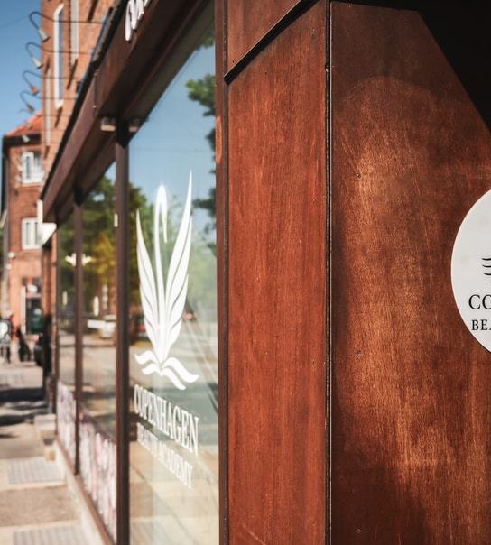 Fyldigere vipper og bryn - Copenhagen Beauty Academy