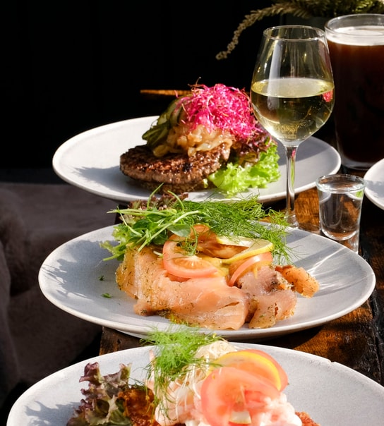 2 Valgfri Stykker Smørrebrød - Madhuset Dragør