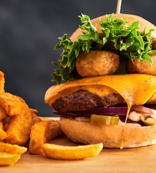 Valgfri Burgermenu + 4 Nuggets - Sims Burger i Valby