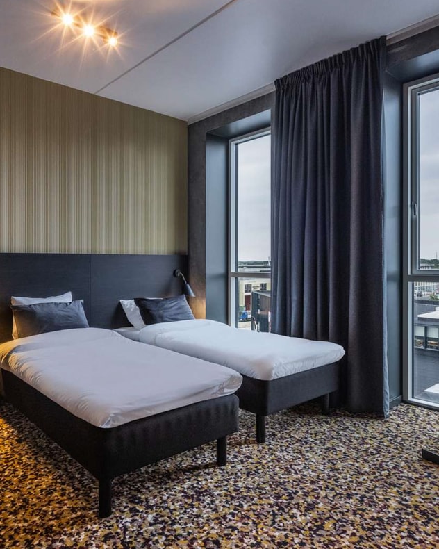 Sommer på Peak 12 Hotel billede 4