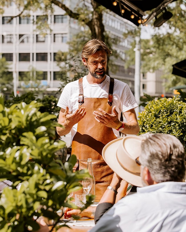 Moules Frites eller Tatar hos EWALDS Brasserie billede 4