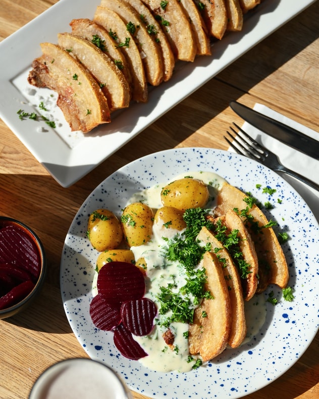 Stegt Flæsk Ad Libitum - Frederiksberg Rådhuskælder billede 2