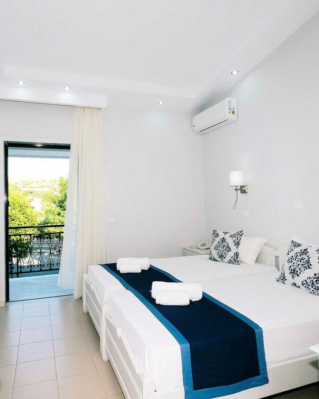 Apollo: Sol-ferie på græske Limnos billede 2