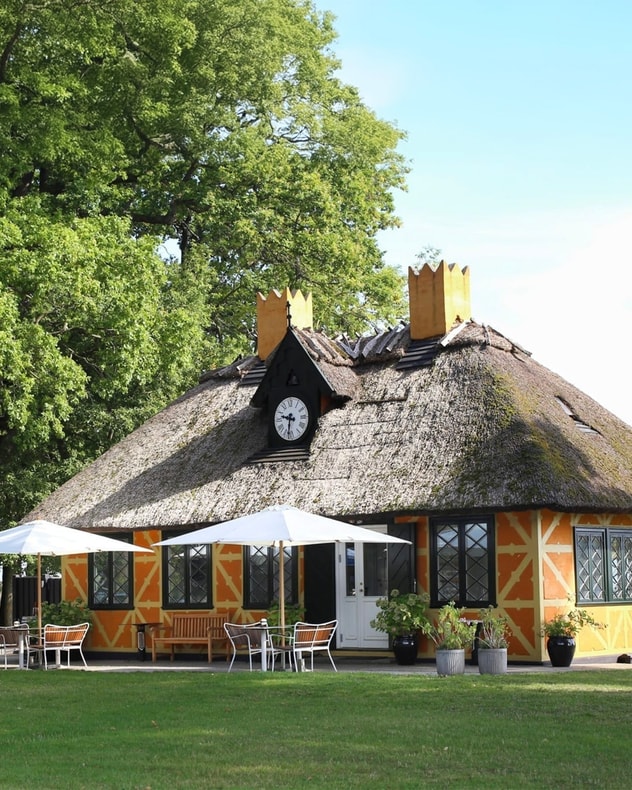 Frokost med 7 anretninger på Den Gule Cottage billede 6