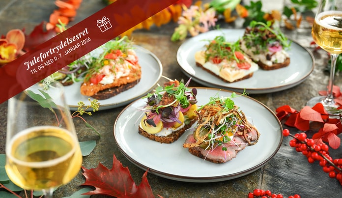 2 Valgfri Smørrebrød + Sødt Hos Florie