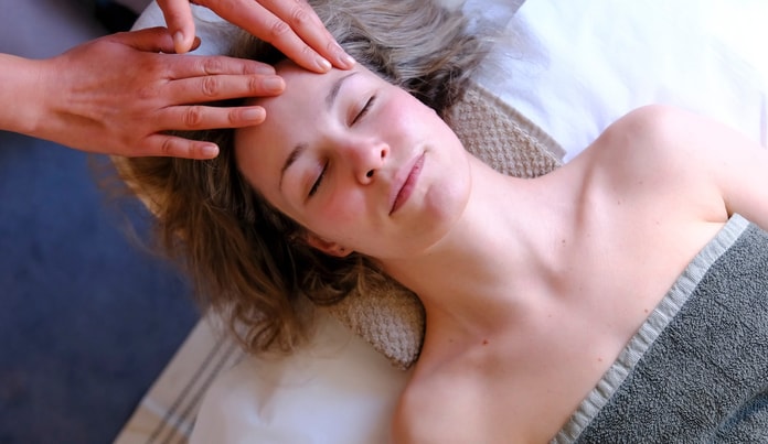 Ayurvedisk massage & behandlinger