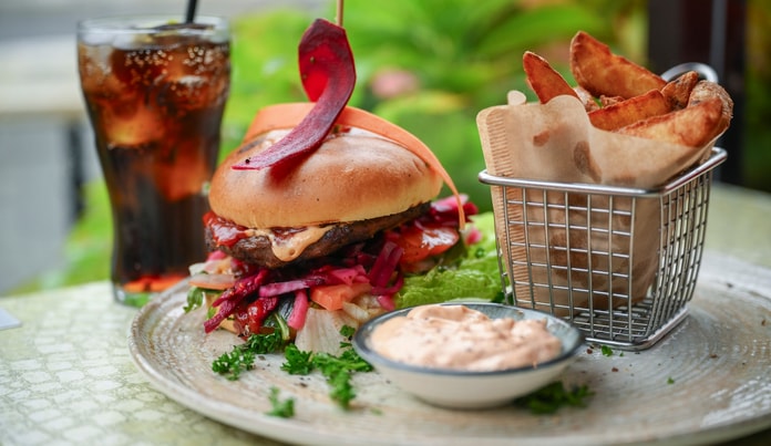Burgermenu Med Sprøde Fritter