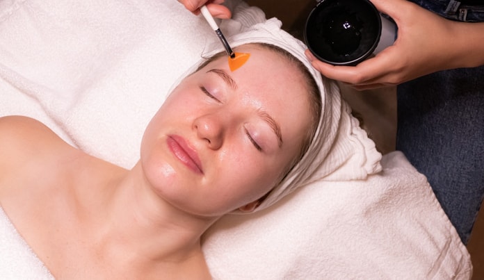 Eksklusiv Ansigtsbehandling - 50 min.