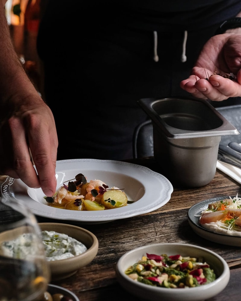 Kokken er fra Noma: 8 serveringer hos anmelderrost Frederiksberg-bistro