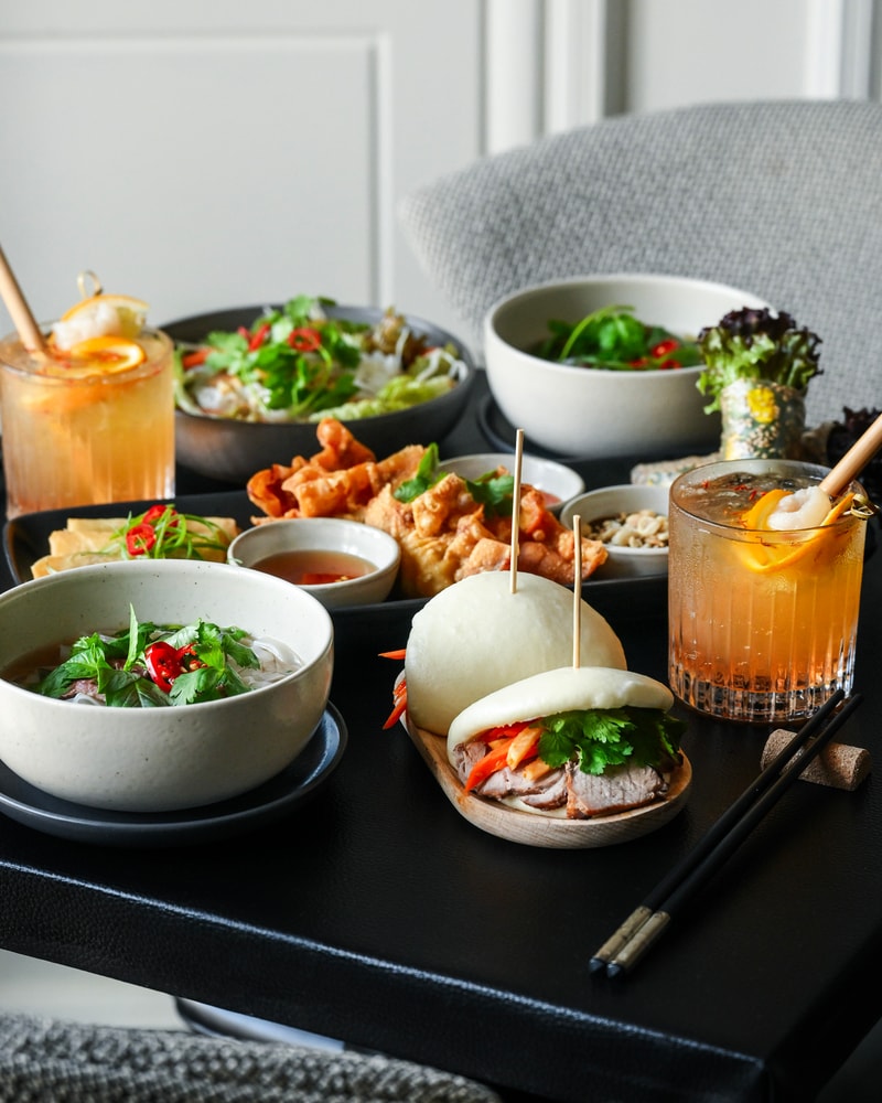 Traditionelt og forførende på samme tid: Ny restaurant byder på Vietnamesisk tapas og overdådige cocktails
