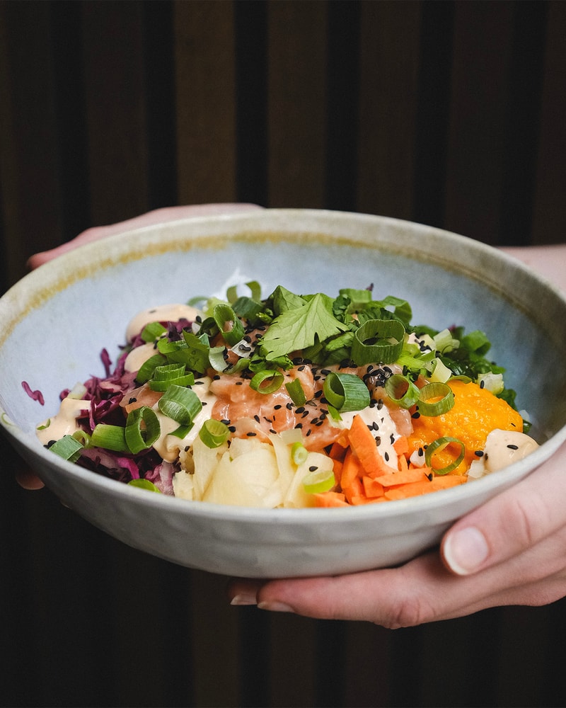 To go og to stay: Asiatisk velsmag og nordiske råvarer hos Poké & Sons