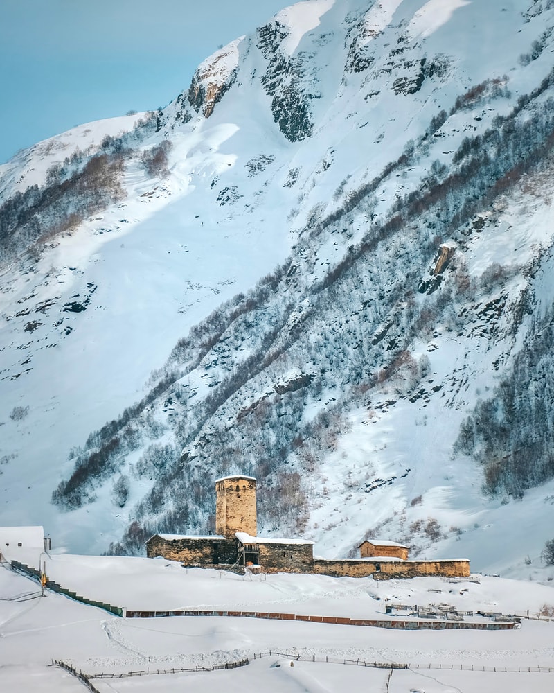 Georgien: Skiferie med Apollo