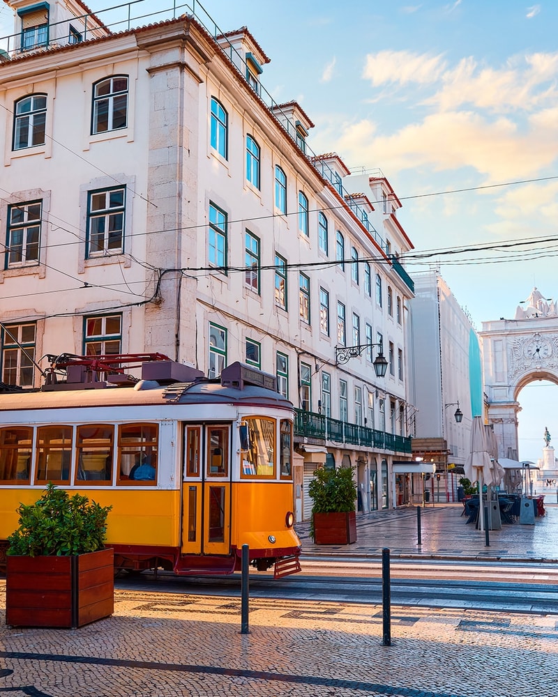 Bo centralt i smukke Lissabon