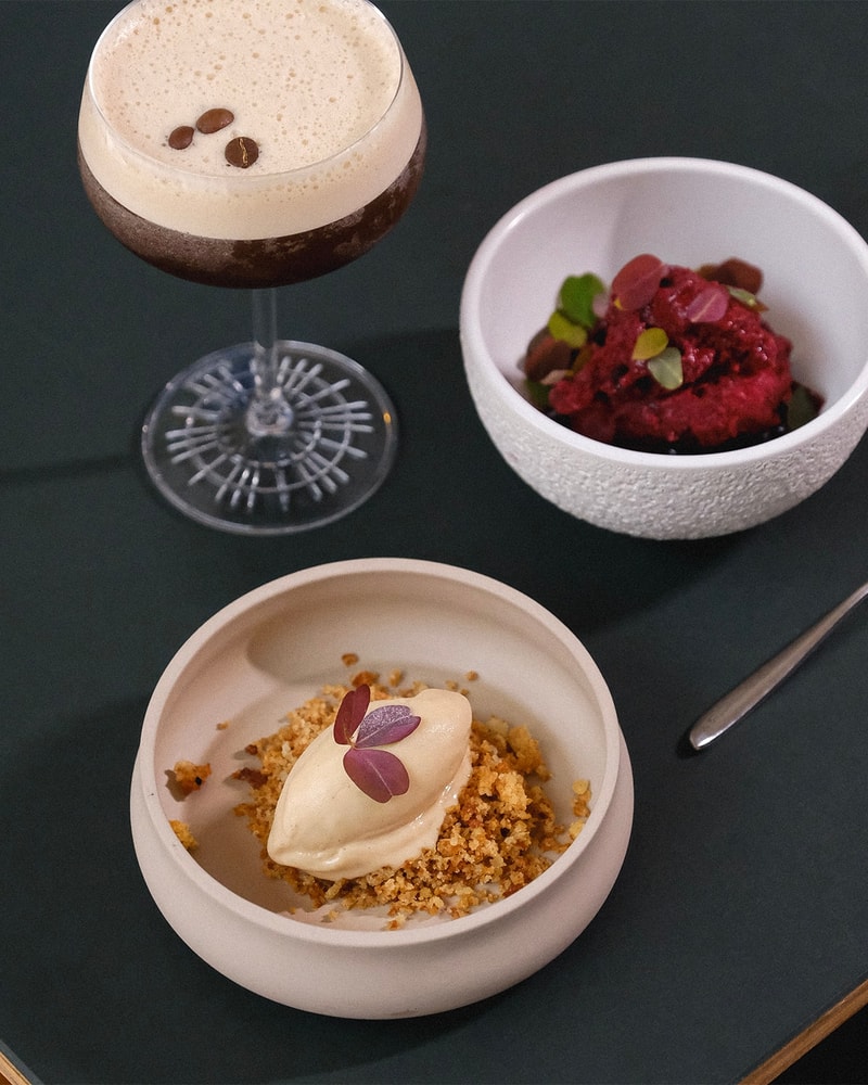 Prestige Tasting Menu  - Mærk de Hjemlige Omgivelser hos Kargo