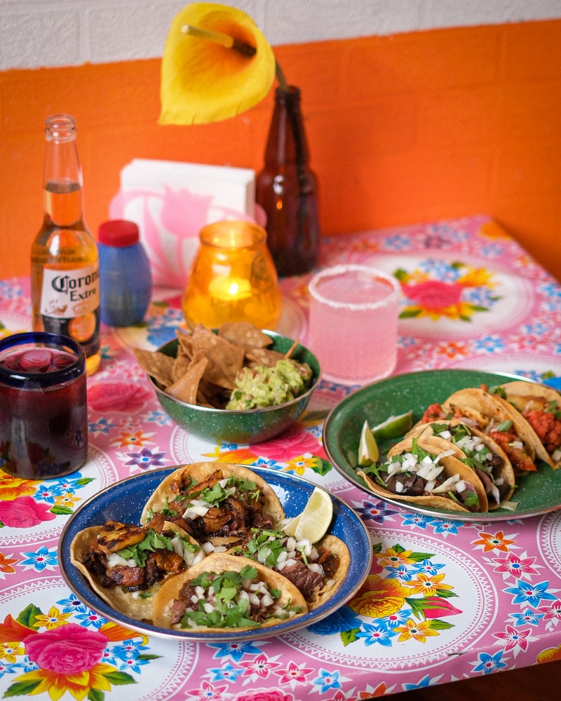 Halv pris på 4 Tacos + Guacamole hos anmelderroste Pastor Tacos