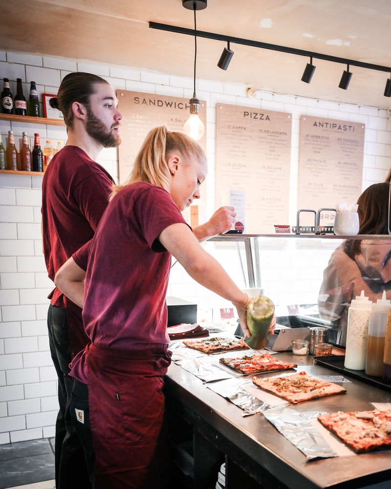 Valgfri Sandwich eller Pizza hos lokalfavoritten Rosetta på Østerbro