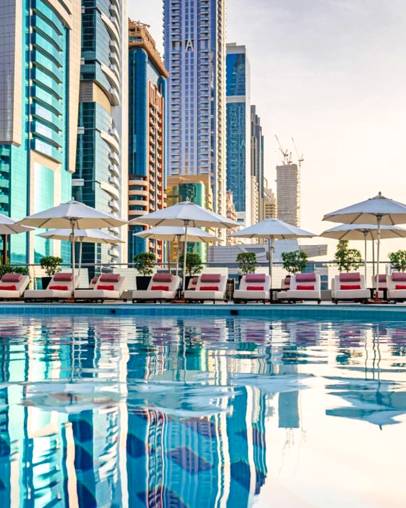 Oplev Dubai med Apollo