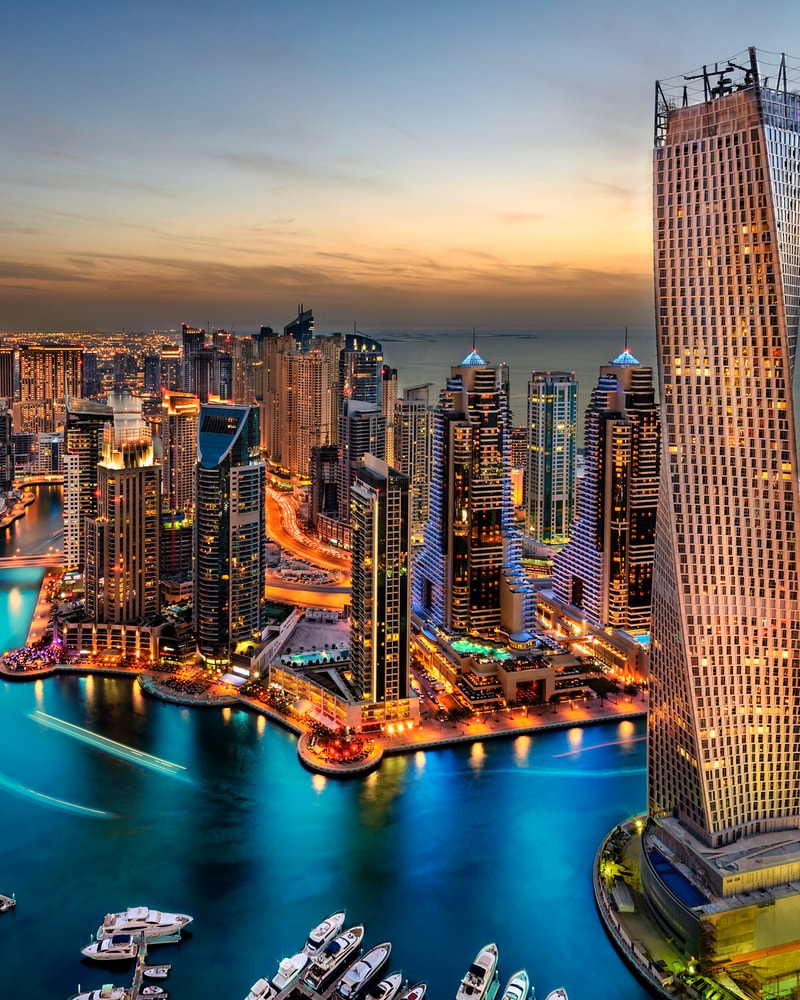 Oplev Dubai med Apollo