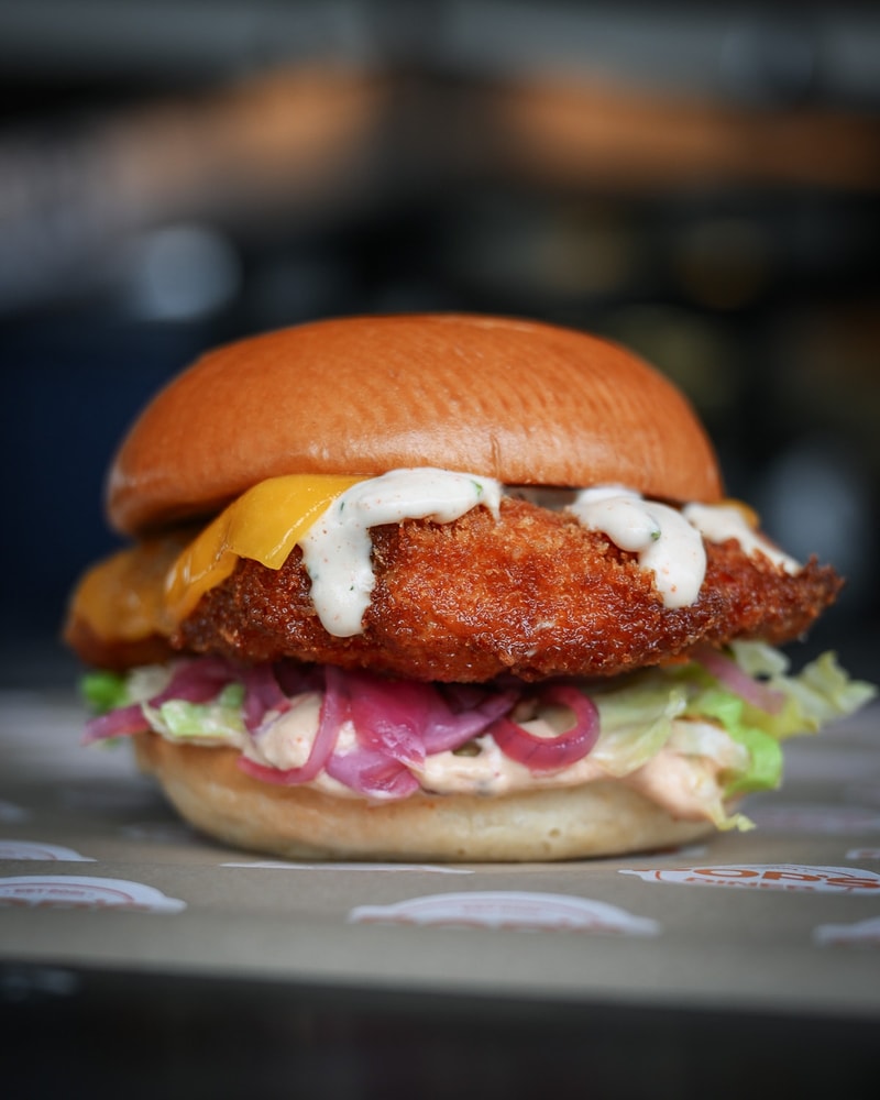 Valgfri Burger hos POP's Diner - Sommerens Bedste Burger under Buen