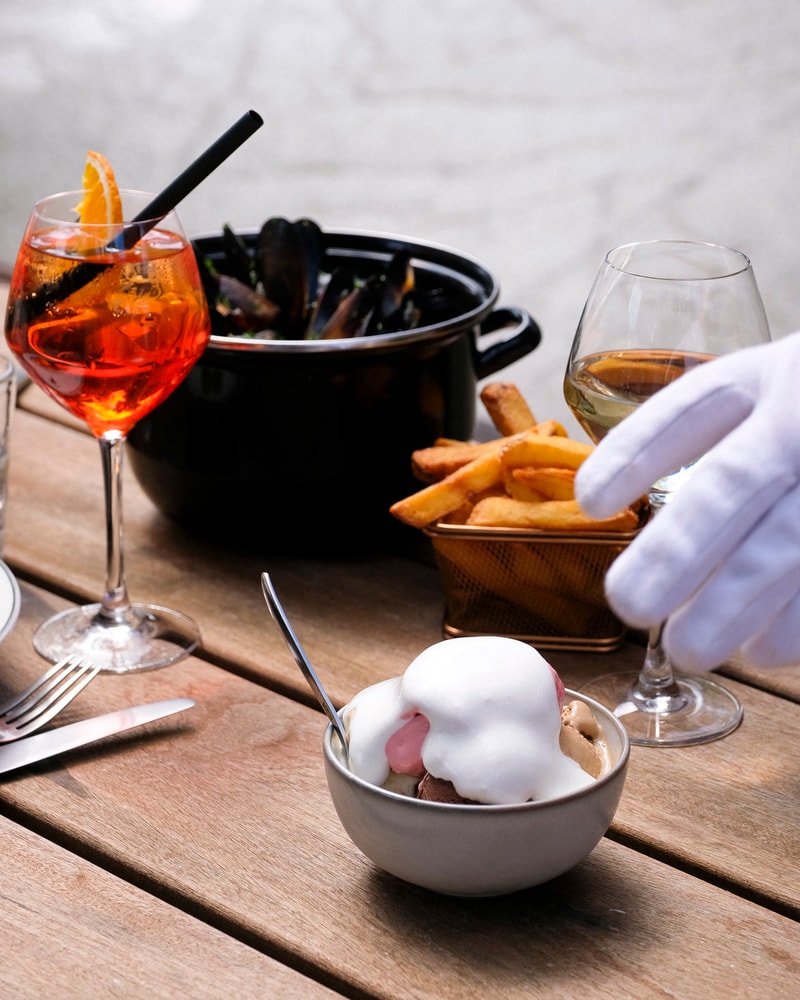 Hovedret & isdessert hos Carlsberg Byens darling - Alexanders Bistro