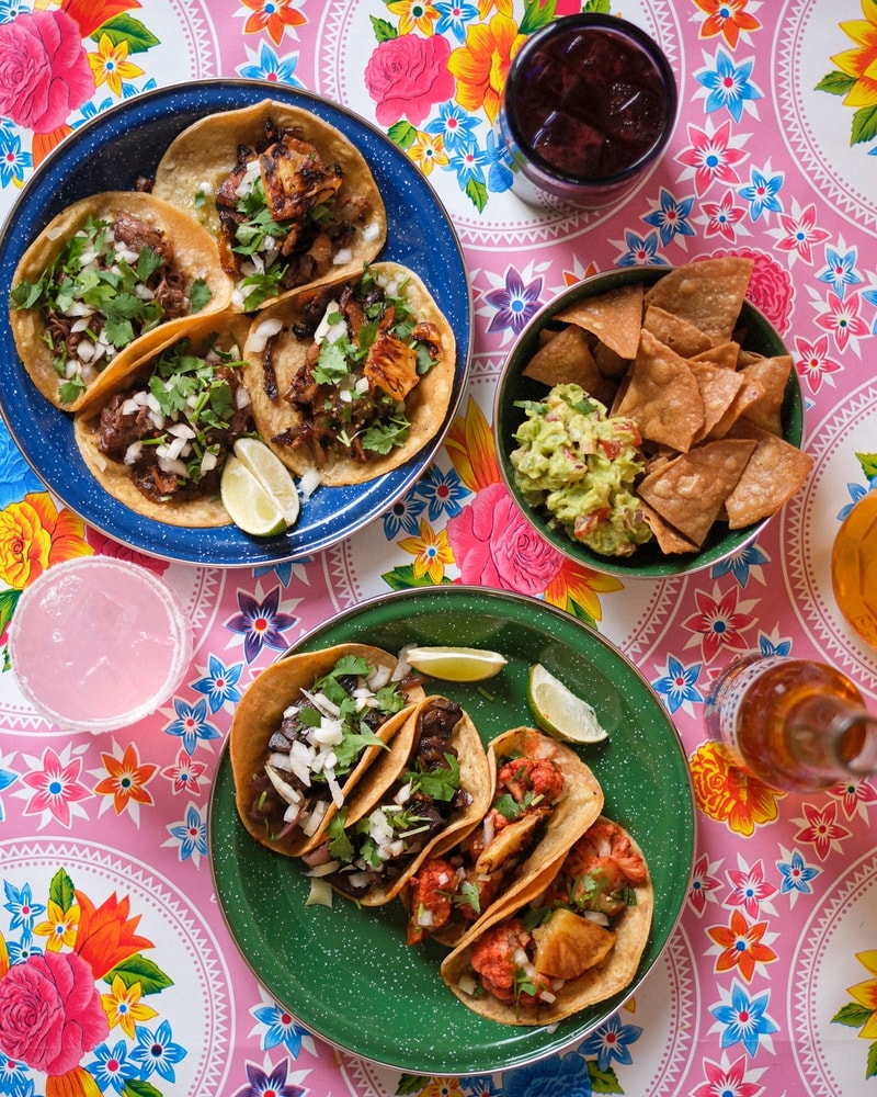 4 Tacos + Guacamole hos anmelderroste Pastor Tacos på Amagerbrogade
