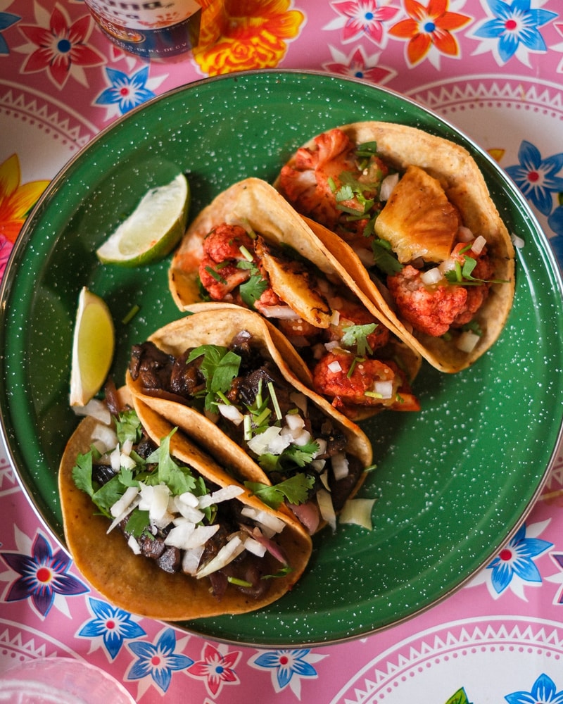 4 Tacos + Guacamole hos anmelderroste Pastor Tacos på Amagerbrogade