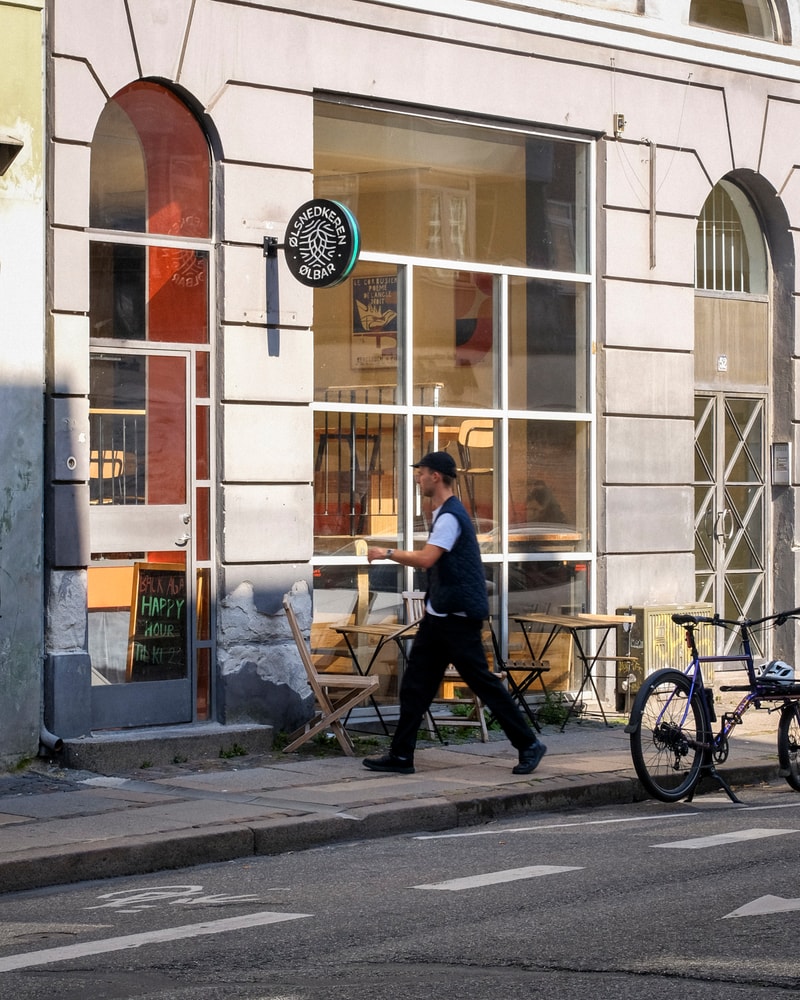 2 Store Valgfrie Fadøl hos Ølsnedkeren på Nørrebro - Hjemmebryggede Specialøl