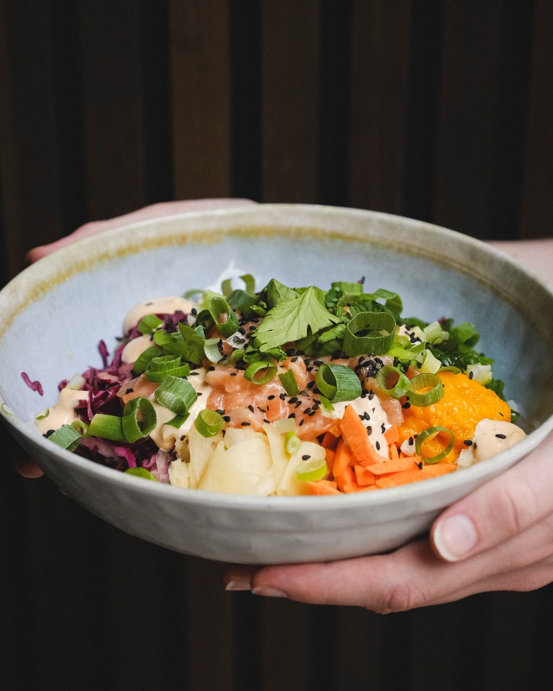 Valgfri Bowl fra Poké & Sons - Bæredygtige Ingredienser & Nordisk Smag