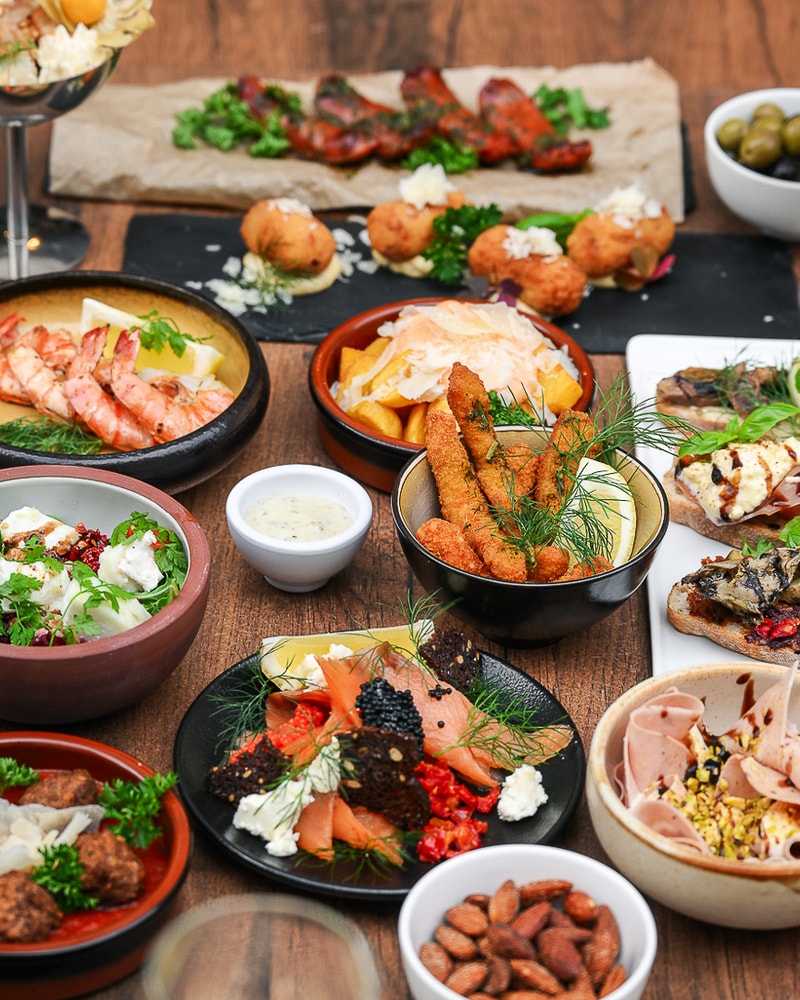 8 Valgfri Tapasanretninger hos Tango y Vinos - En Aften For 2