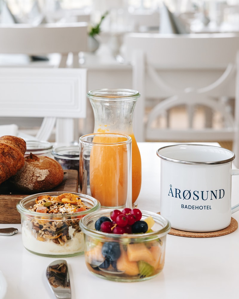 SPAR 45 %: Ophold på Årøsund Badehotel