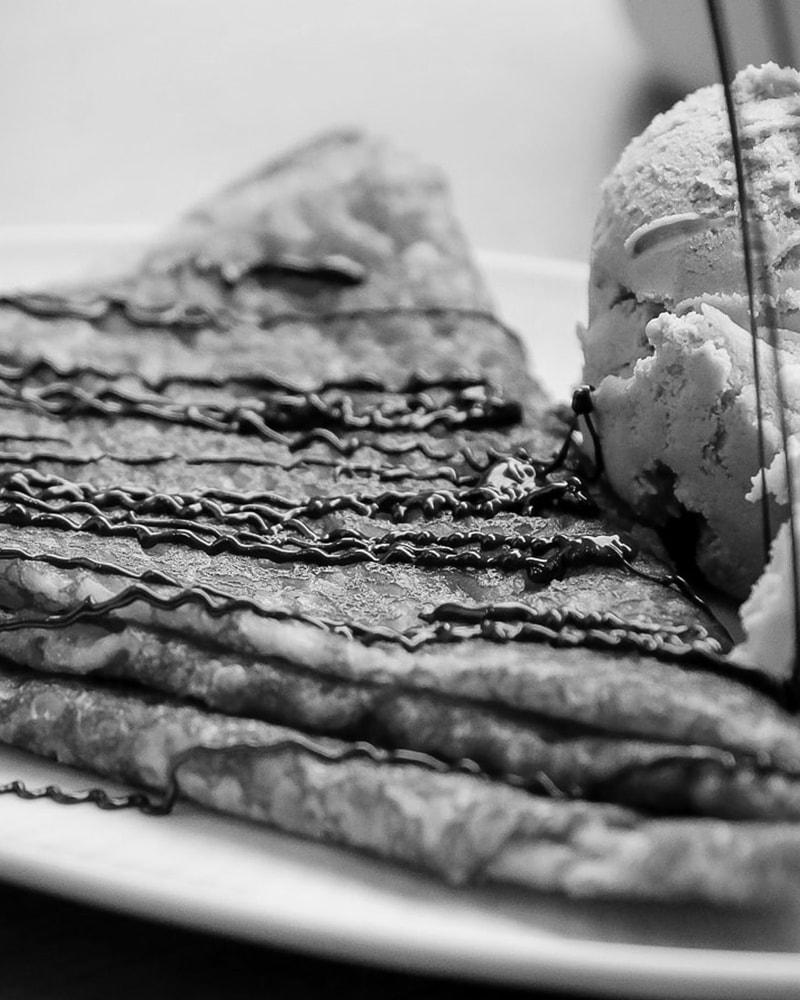 NICHE BLACK BOX: Fyldt Med 100 Hemmelige Smagsoplevelser