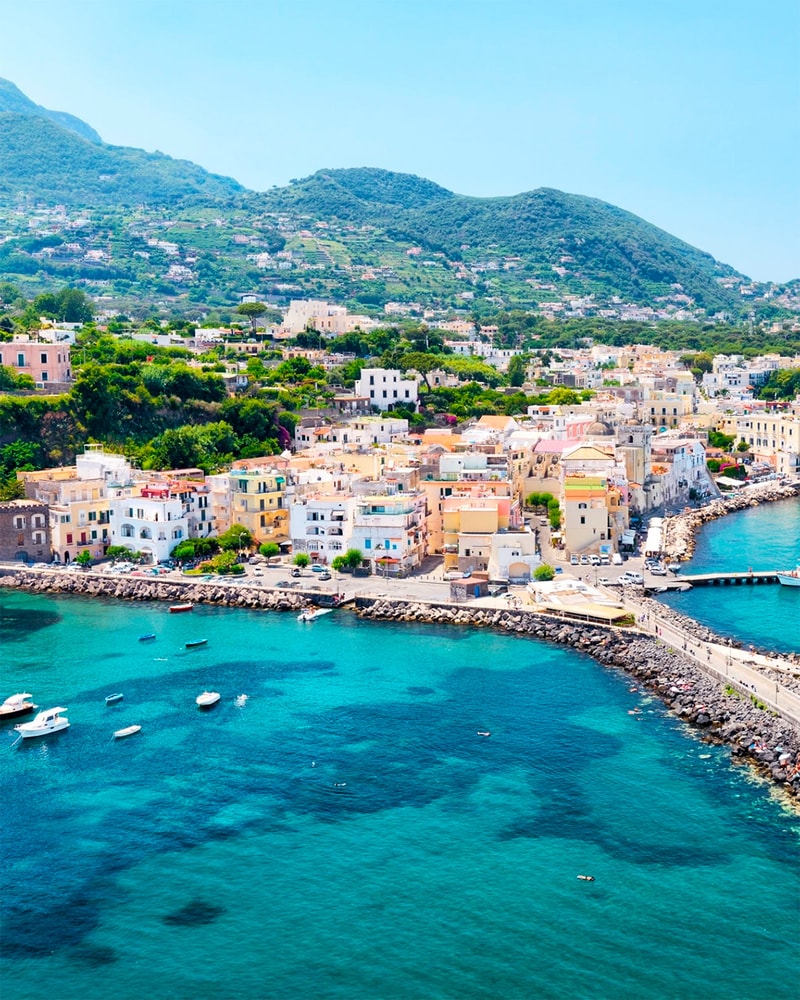 Fortryllende rejse til italiener-øen Ischia