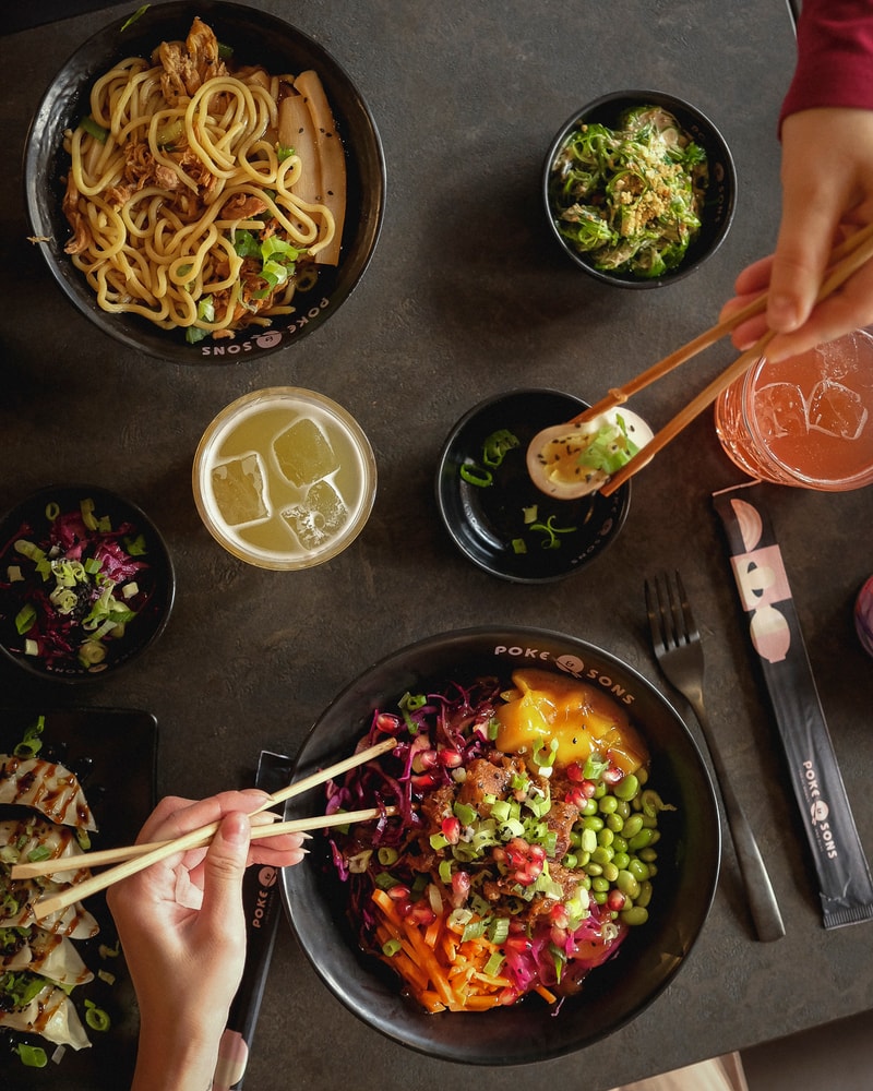 Frit valg på ALT @ Poké & Sons - Asiatisk Velsmag & Nordiske Råvarer