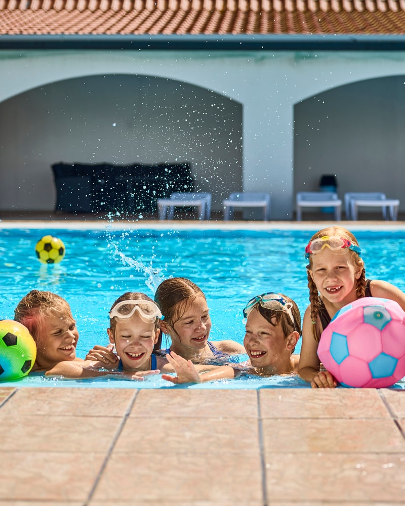 NYHED: Luksus feriehus med spa og havudsigt