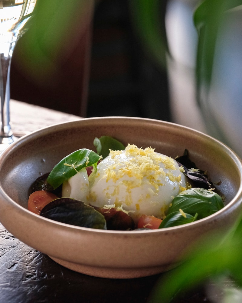 Frit Valg på Hele Madkortet @ Vinøs - Besøg Den Hyggelige Vinbar på Amager