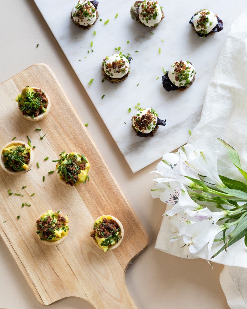 16 Mini-Smørrebrød fra Danish Minies - Smag Alle Dine Favoritter i Et Måltid