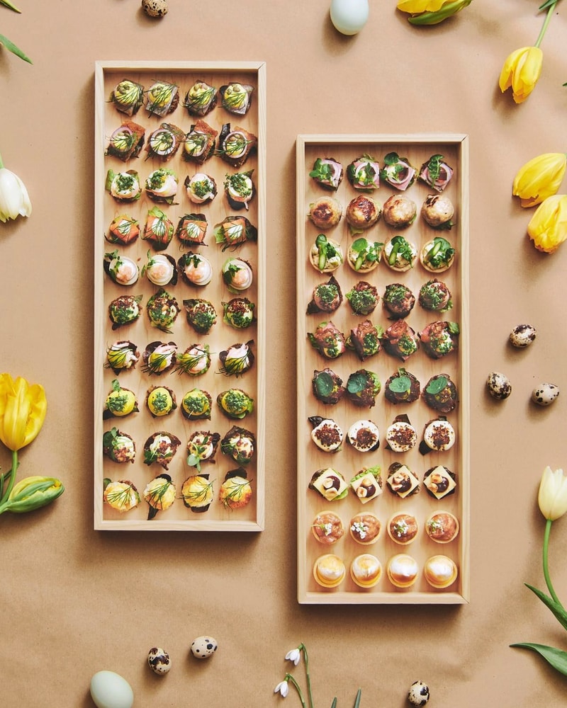 16 Mini-Smørrebrød fra Danish Minies - Smag Alle Dine Favoritter i Et Måltid