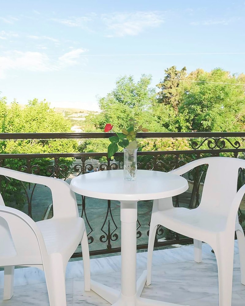 Apollo: Sol-ferie på græske Limnos