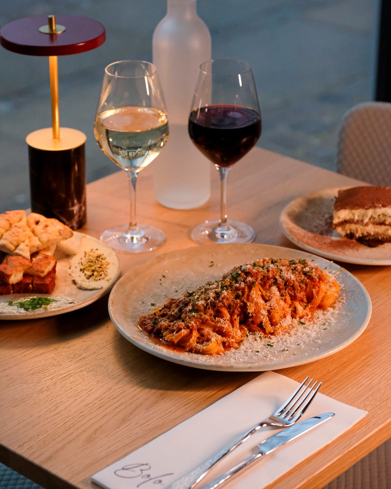 3-Retters på Restaurant BOLO - Middelhavs menu på Hotel Hans